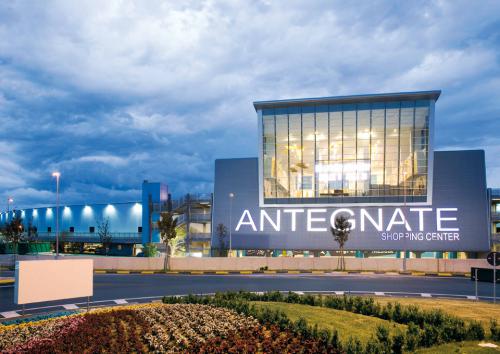 ANTEGNATE center 21