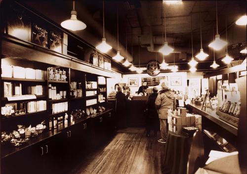 Starbucks Heritage-Pike Place Store Interior Duotone